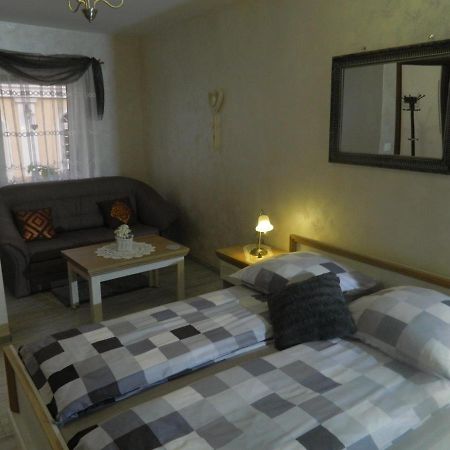 Pokoj Goscinny Royal ชเวียราโดว์-สโดรยจ์ ภายนอก รูปภาพ